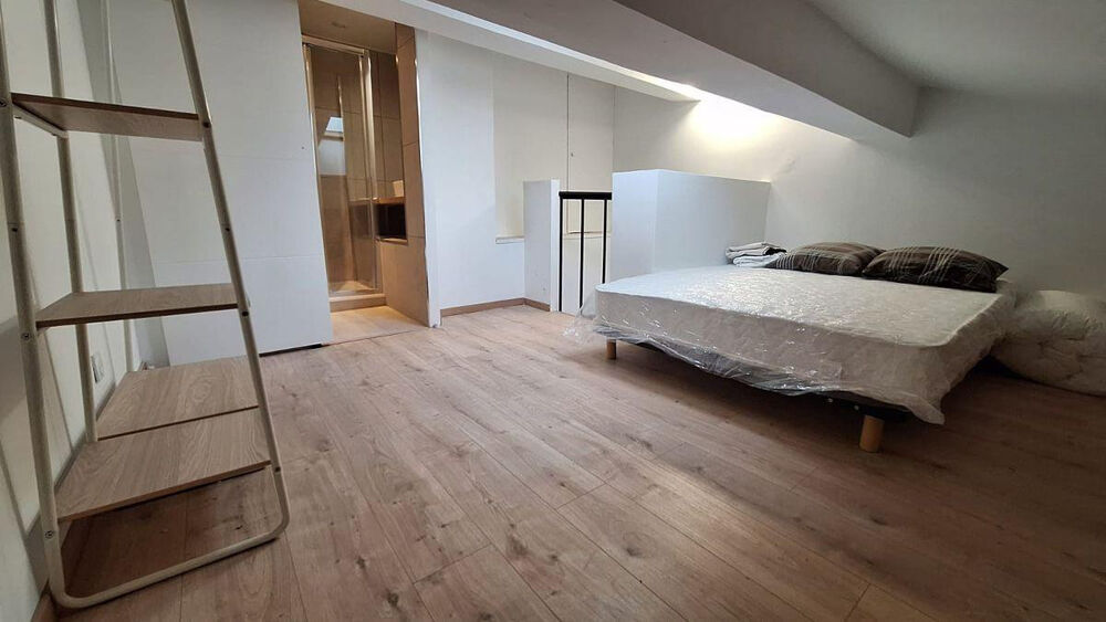 Location Appartement Superbe T2 meublé en mezzanine au Rouet (Prado) Marseille 8