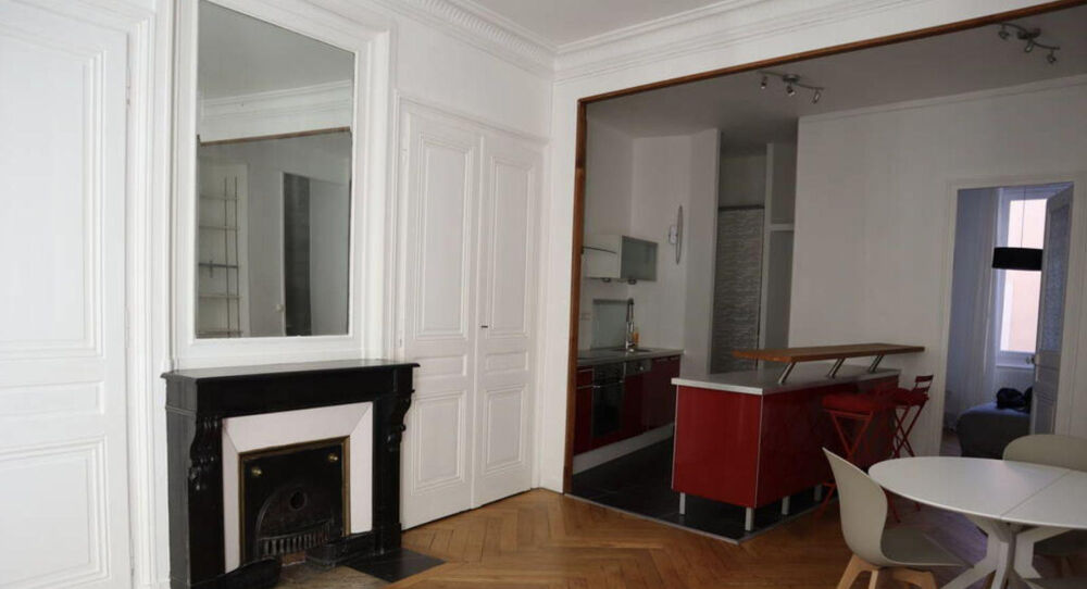 Location Appartement Location meublée appartement 2 pièces 57 m² Lyon 4