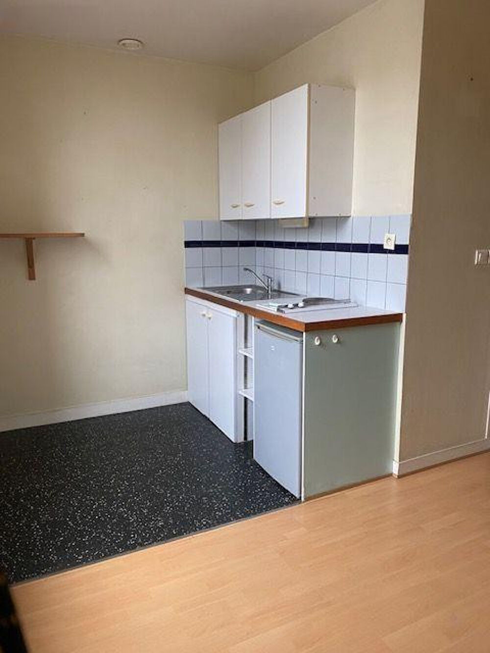 Location Appartement Beau studio non meublé 21m² Nantes