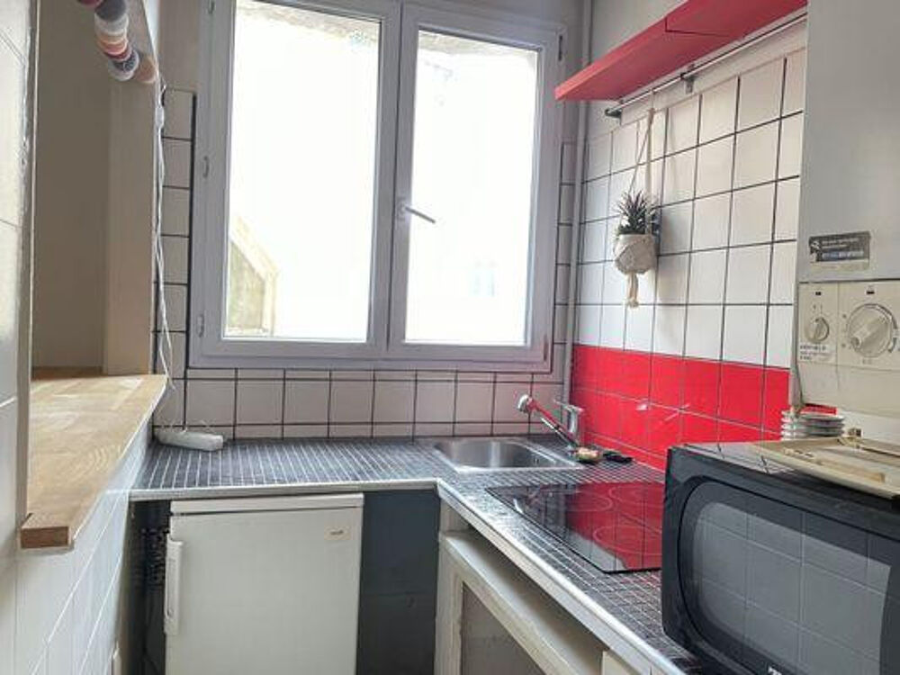 Location Appartement Location 2 pièces Paris 11è métro Couronnes. Paris 11