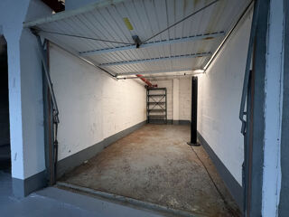  Parking / Garage  vendre 12 m