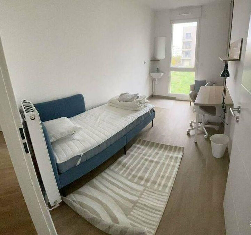 Location Appartement Chambre dans une colocation 93m² Châtenay-malabry