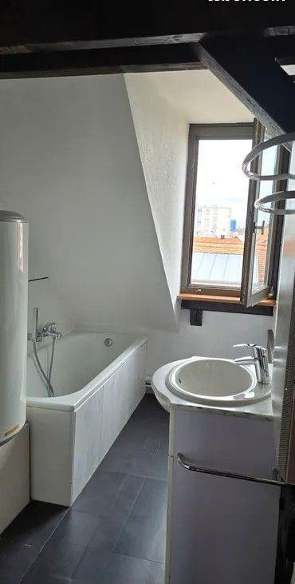 Location Appartement Beau 2P meublé 25m² duplex sans vis à vis Strasbourg