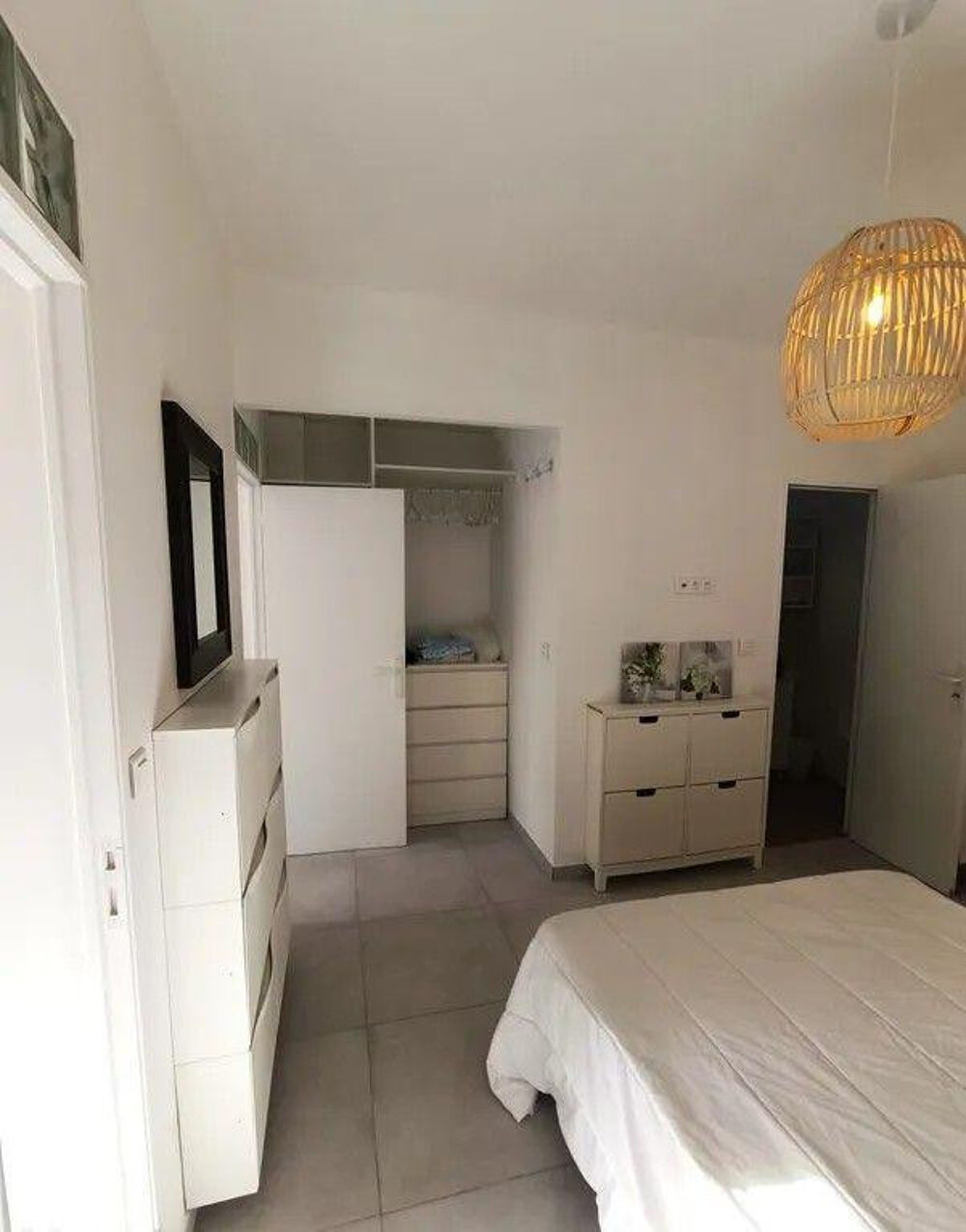 Location Appartement Beau T1Bis meublé 24m² avec terrasse Marseille 7