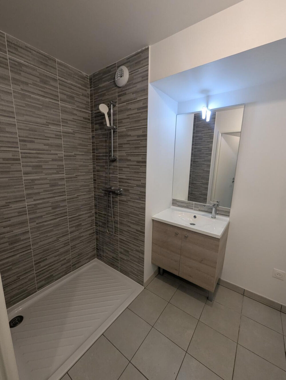 Location Appartement ? À louer – Appartement T2 avec jardin Bordeaux