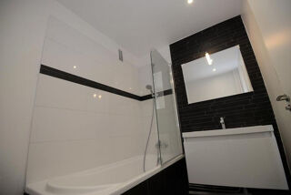  Appartement à louer 1 pièce 39 m²