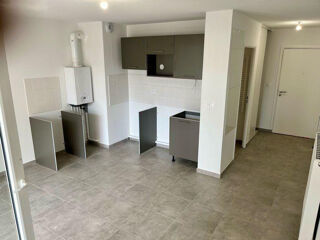  Appartement à louer 1 pièce 27 m²