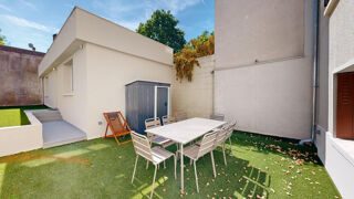  Appartement à louer 1 pièce 215 m²