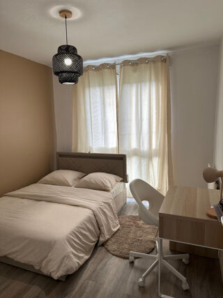  Appartement � louer 5 pi�ces 80 m�