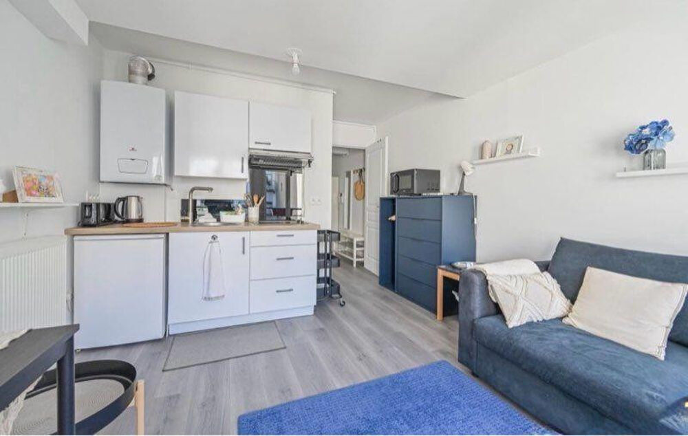 Location Appartement 22 m2 meublé Passage Ruelle Paris 18