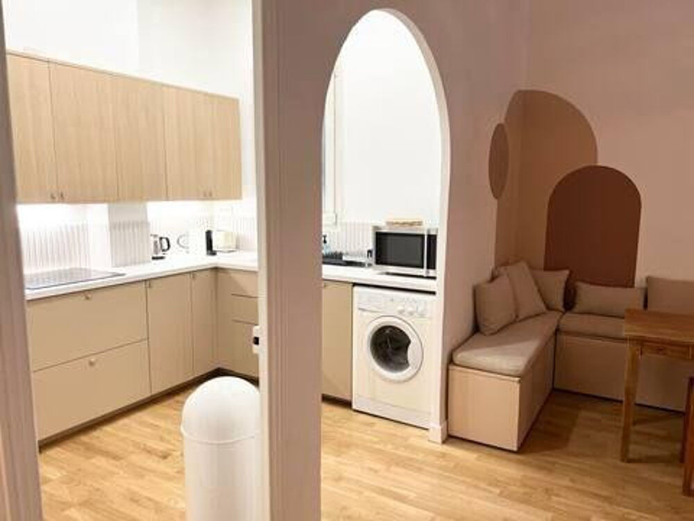 Location Appartement Superbe appartement meublé Quartier St Victor Marseille 7