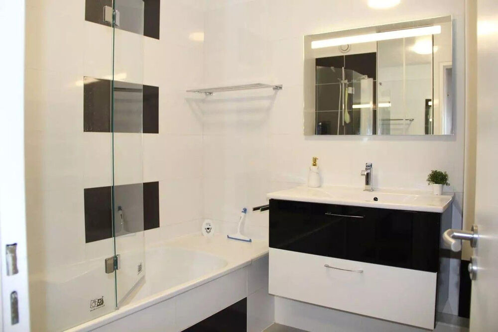 Location Appartement Une chambre dispo dans belle coloc 62m² Marseille 5
