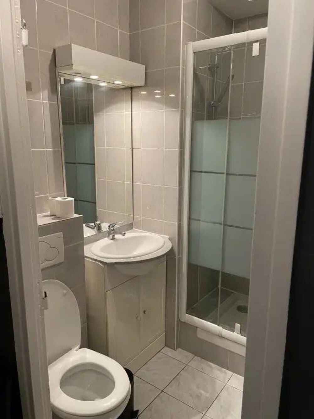 Location Appartement Beau studio lumineux à louer au Chesnay 78 Rocquencourt