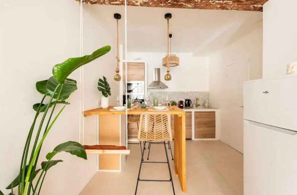 Location Appartement Beau T2 PANIER 45m² dispo jusqu'au 30 juin 2025 Marseille 2