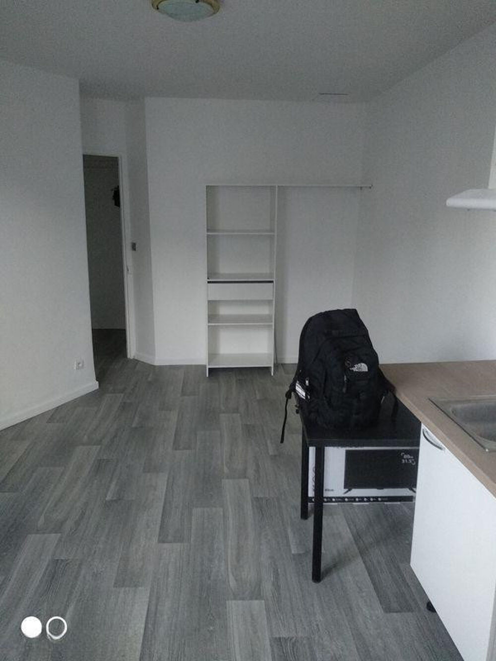 Beau studio meublé 19m² proche Paris