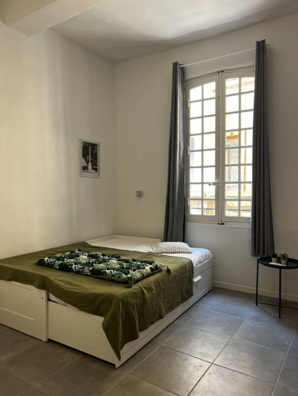 Location Appartement Rénové en CV avec clim / lave linge / box internet Aix-en-provence
