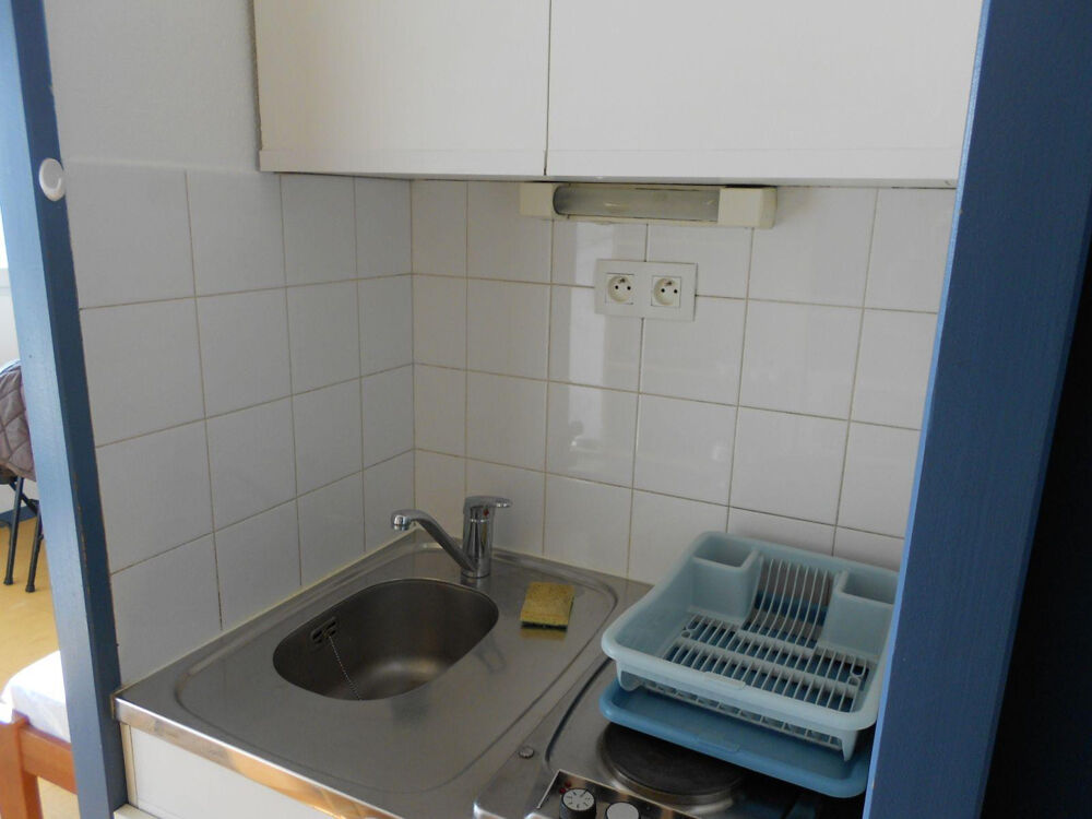 Location Appartement Studio meublé avec balcon et parking sécurisé Bron