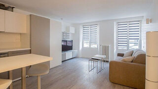  Appartement à louer 1 pièce 27 m²