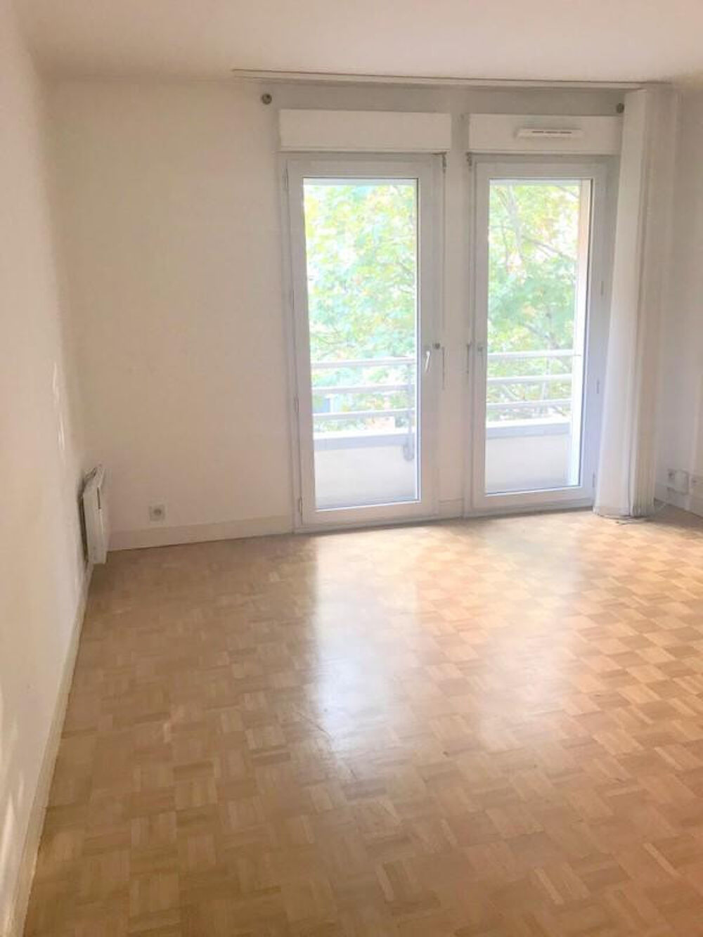 Location Appartement Location grand deux pièces Ourcq Paris 19