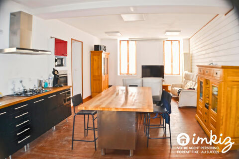   Maison 5 pi�ces de 140 m� avec cour et pr�au Maison - 5 pi�ce(s) - 140 m�