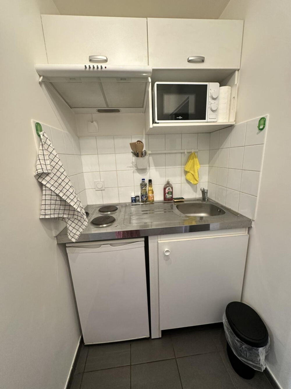 Location Appartement Studio  meublé clé en main- Bron Parilly Bron