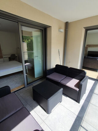  Appartement à louer 2 pièces 41 m²
