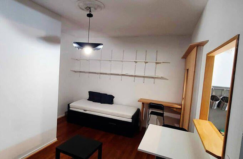 Location Appartement Studio meublé 22m² Champs de Mars Nantes