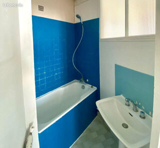  Appartement à louer 2 pièces 42 m²