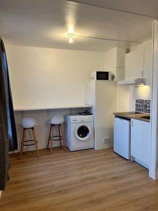  Appartement à louer 1 pièce 24 m²