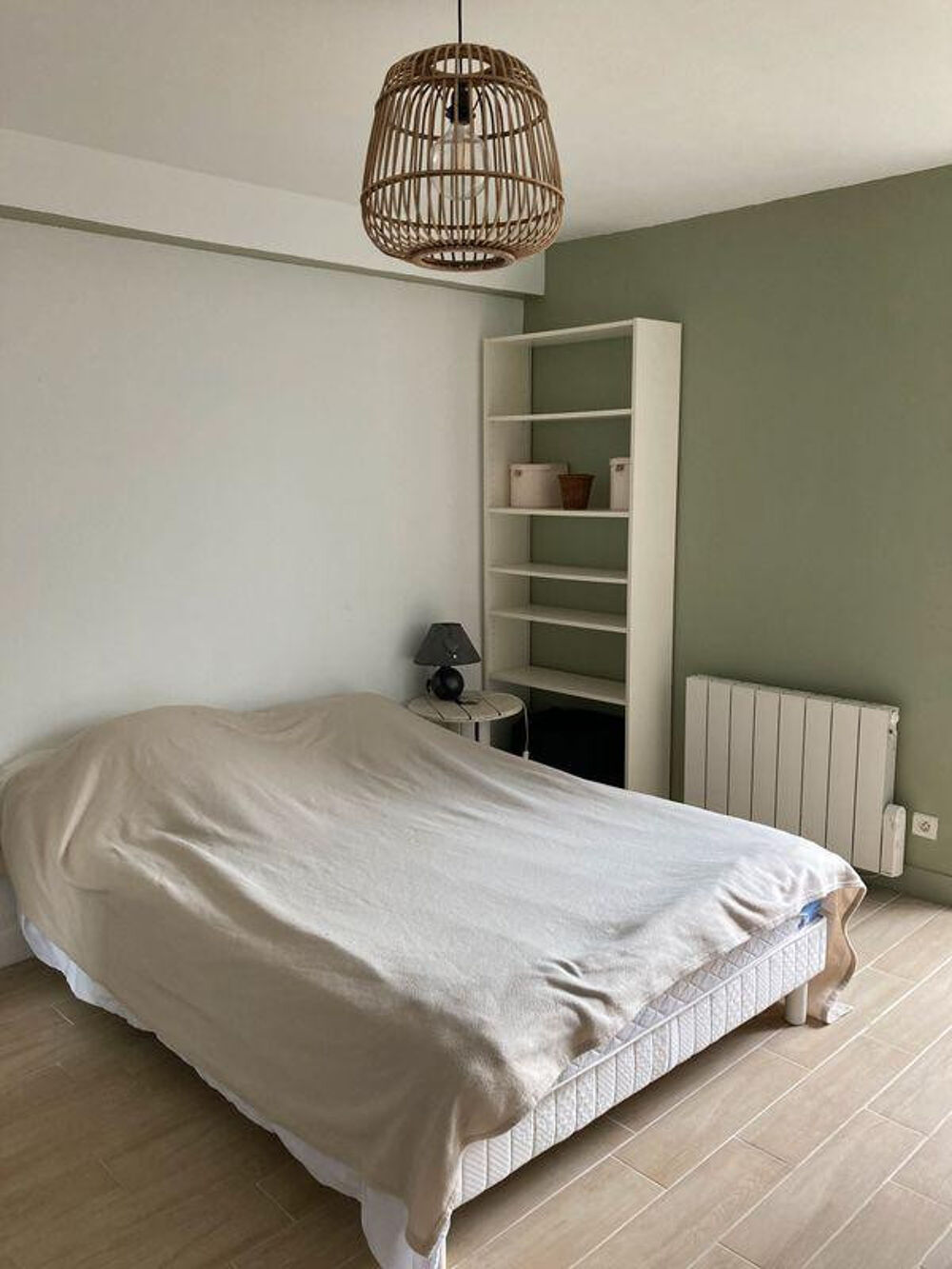 Location Appartement Beau T2 meublé 47m² avec cour privée 40m² Nantes