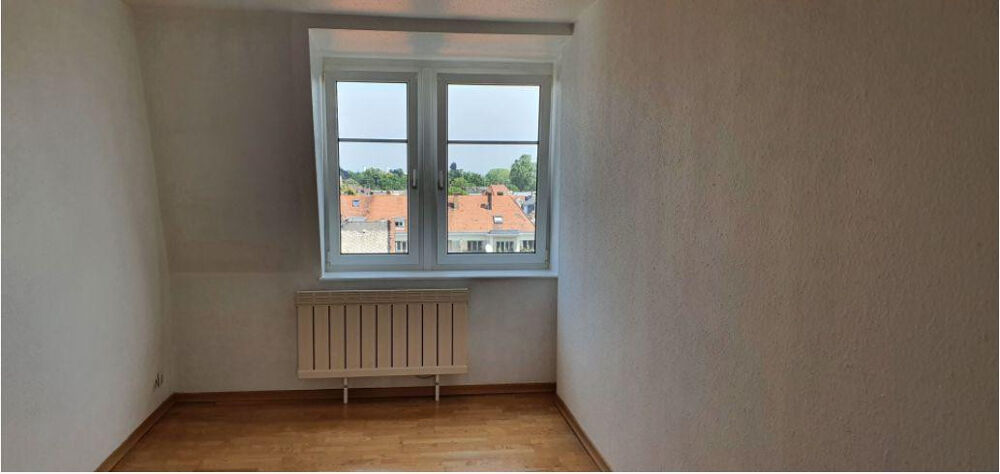 Location Appartement Bel appartement duplex (Strasbourg Orangerie) Strasbourg