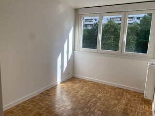  Appartement à louer 3 pièces 64 m²