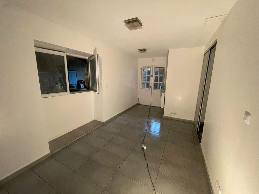 T2 non meublé  40 m²  Cergy Village  Disponible