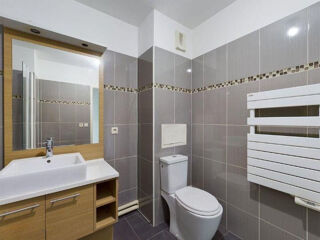  Appartement à louer 2 pièces 40 m²