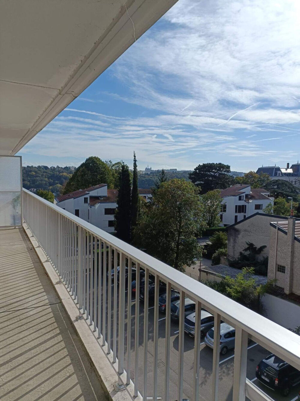 Location Appartement T3 Plateau Saint Rambert avec Parc arboré 69009 Lyon 9