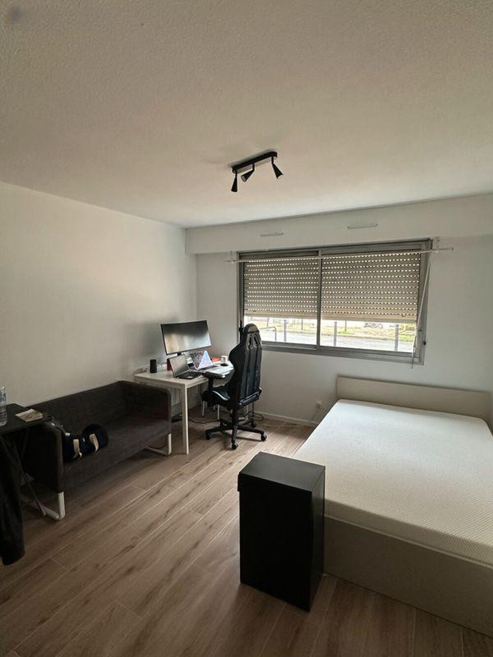 Location Appartement Beau studio meublé 26m² rénové Bordeaux