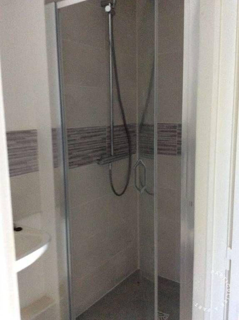 Location Appartement Location meublée appartement 2 pièces 45 m² Le raincy