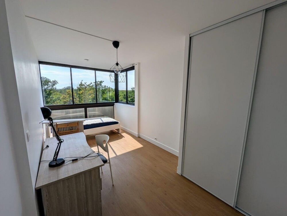 Location Appartement Chambres dispos dans bel coloc refaite à neuf 78m² Cergy