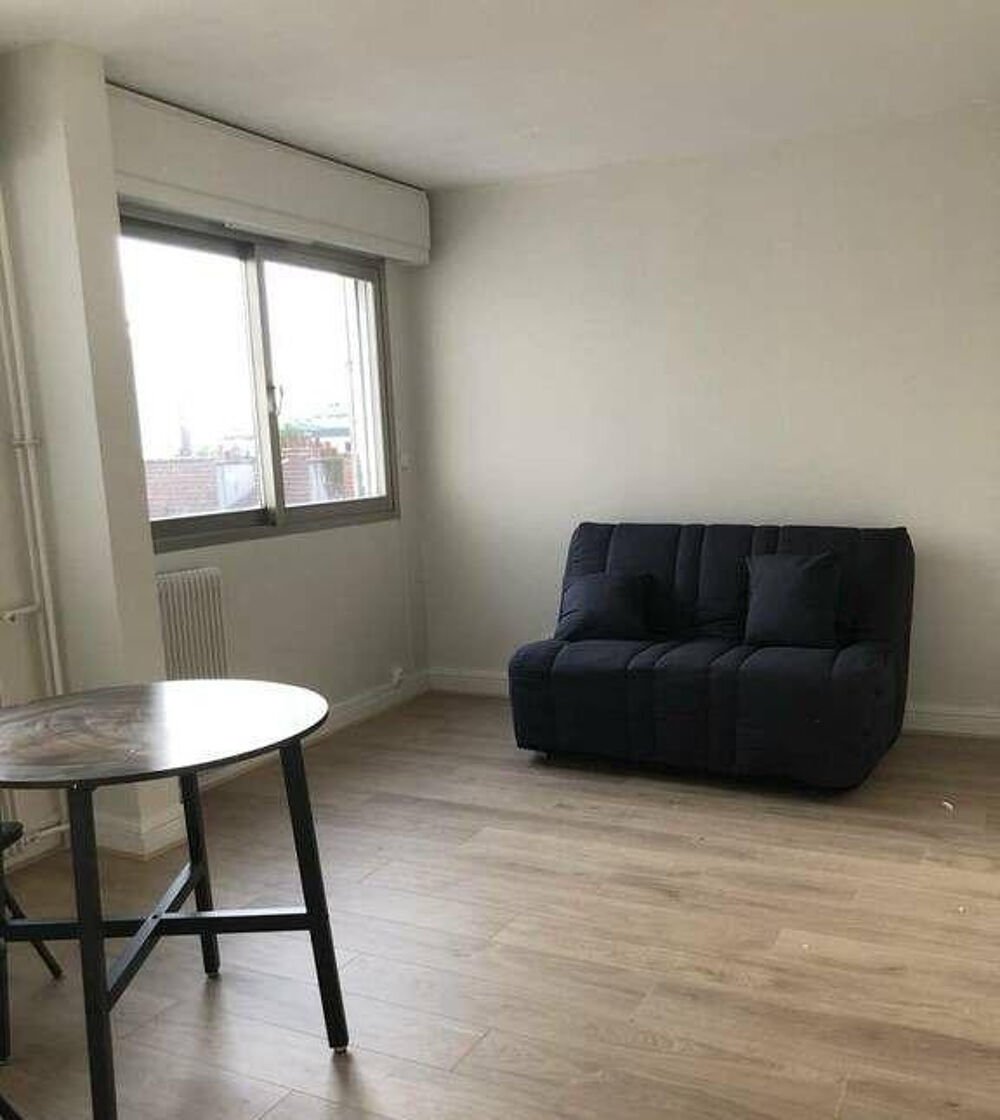 Location Appartement Beau studio meublé 26m² Courbevoie