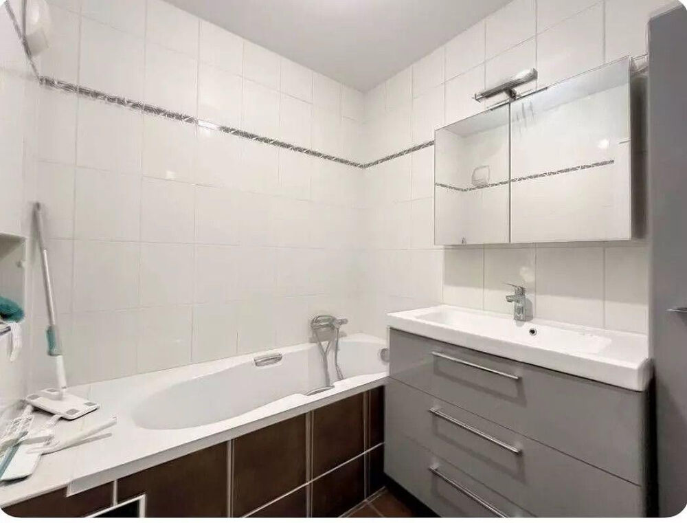 Location Appartement Chambre dans colocation Saint-denis