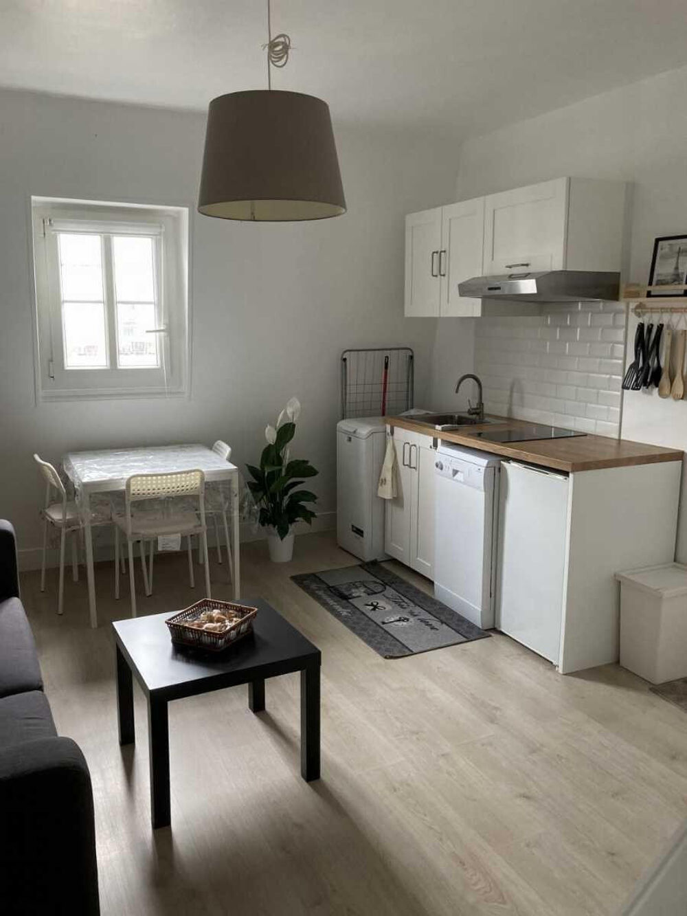 Location Appartement 2 pièces meublé Quartier du Panier Marseille 2ème Marseille 2
