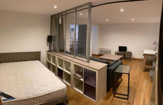  Appartement à louer 2 pièces 47 m²