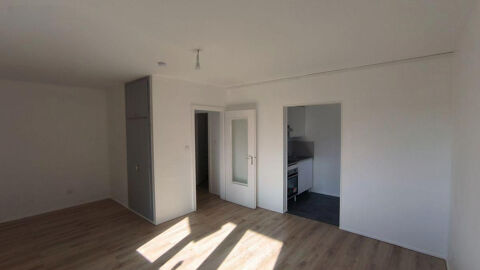   Beau studio 30m2 entièrement rénové Appartement - 1 pièce(s) - 30 m²