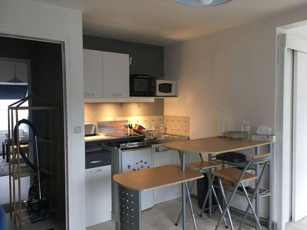 Location Appartement STUDIO Etudiant 2 pièces meublé 21 m2, 29m2 au sol Rouen