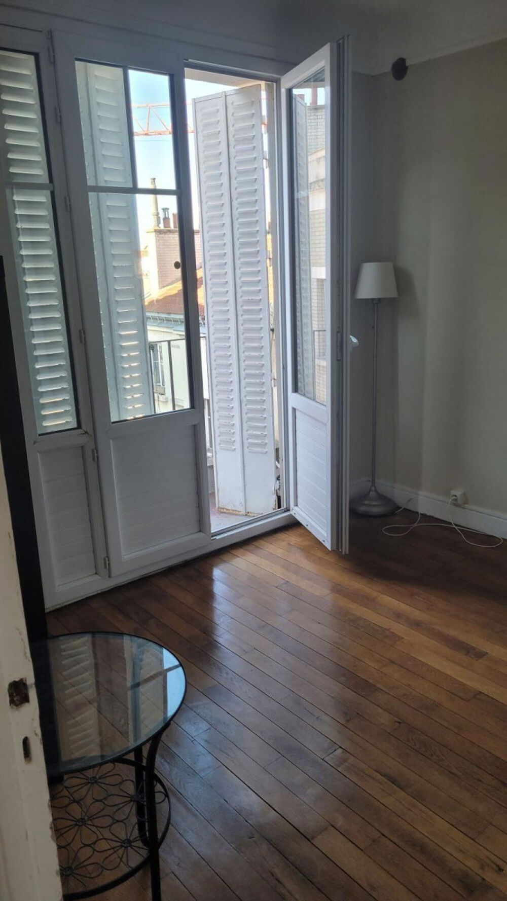 Location Appartement Appartement cosy avec une vue sur la Tour Eiffel. Courbevoie