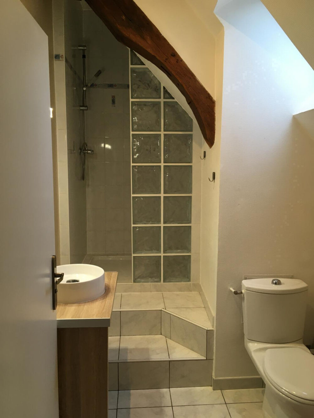 Location Appartement Grand T2 atypique meublé Louvres