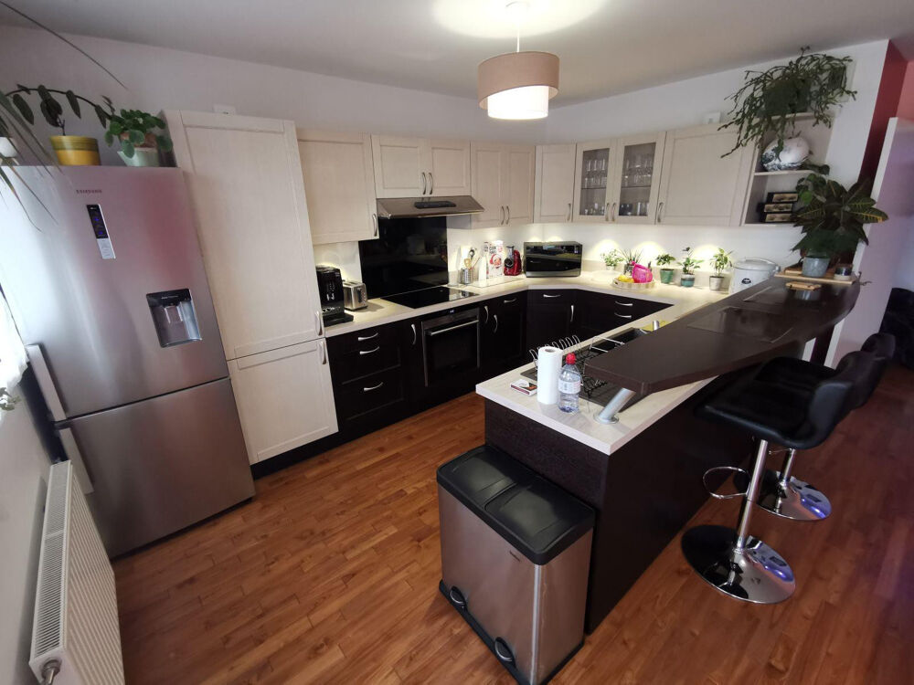 Location Appartement T5 sur toit avec terrasse sur le ciel de Massy Massy