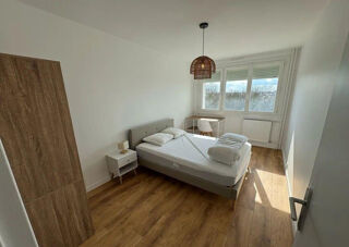  Appartement � louer 1 pi�ce 80 m�