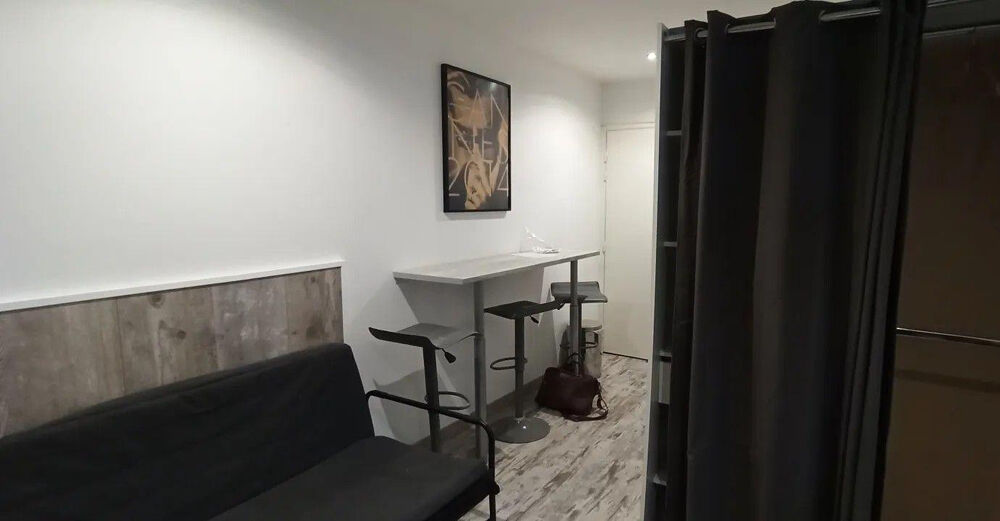Location Appartement Beau T2 meublé 26m² avec terrasse Saint-Étienne