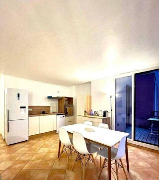  Appartement � louer 5 pi�ces 105 m�